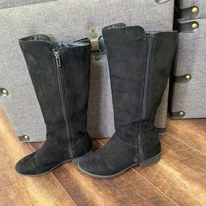 Girls tall black suede boots size 3